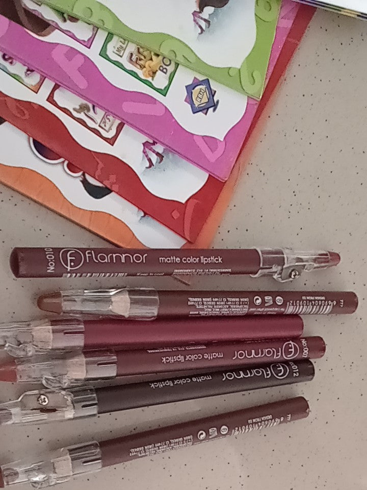 Pack Of 10 Pre School Books For Your Kids - Kids Books For Early Learning - Reading Books For Kids And Children KS